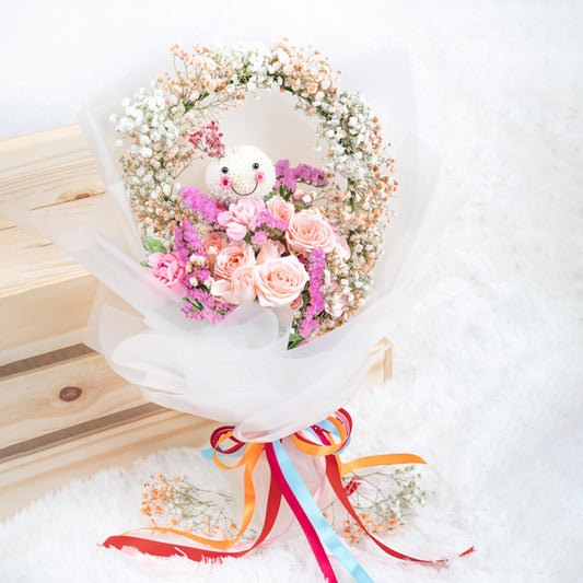 You're My Queen – Chrysanthemum Ping Pong Flower Bouquet