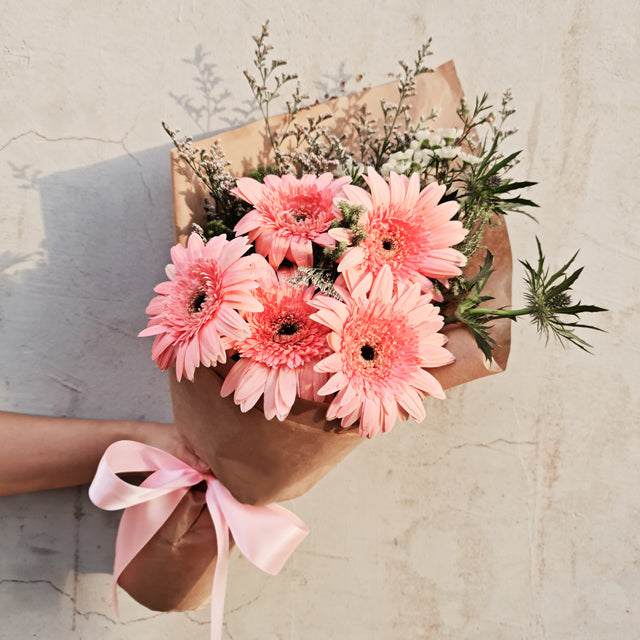 Sweet Moments Gerbera Flower Bouquet