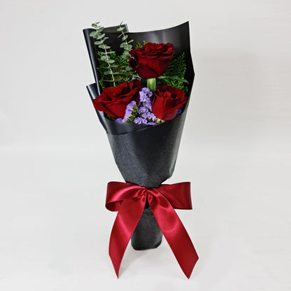 A Big Hug 3 Red Roses Flower Bouquet
